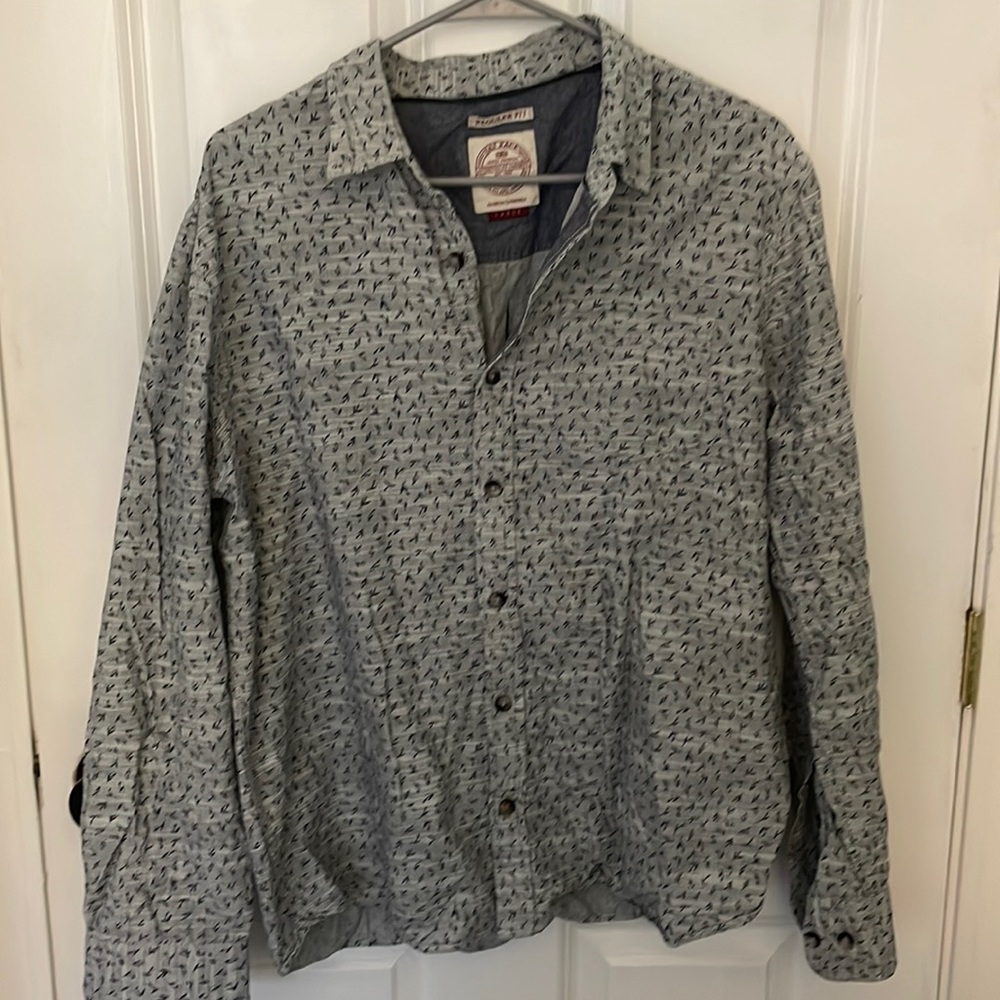 Mens long sleeve button down. Gray. Patterned. FAT FACE